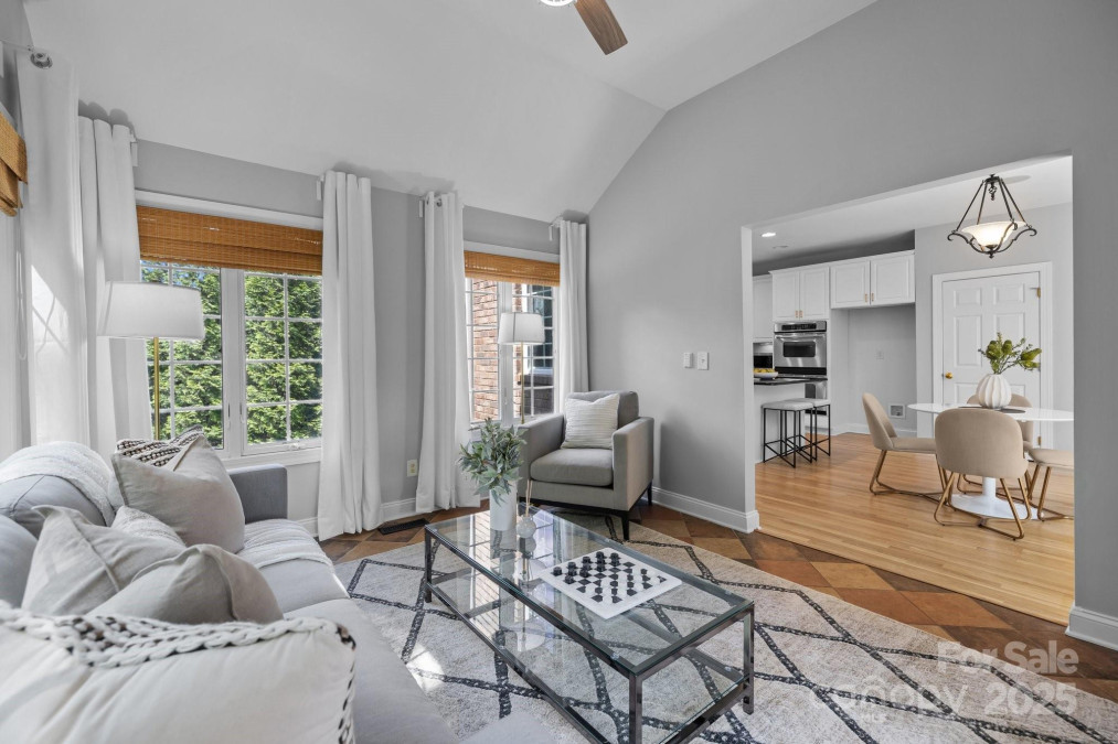 2025 Groves Edge Ln Waxhaw, NC 28173