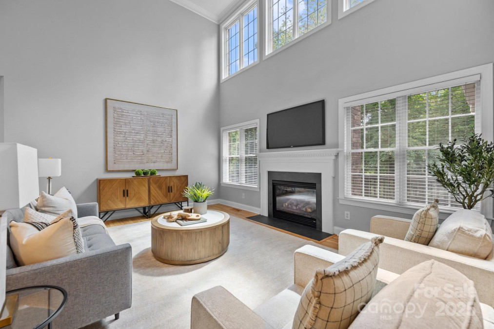 2025 Groves Edge Ln Waxhaw, NC 28173
