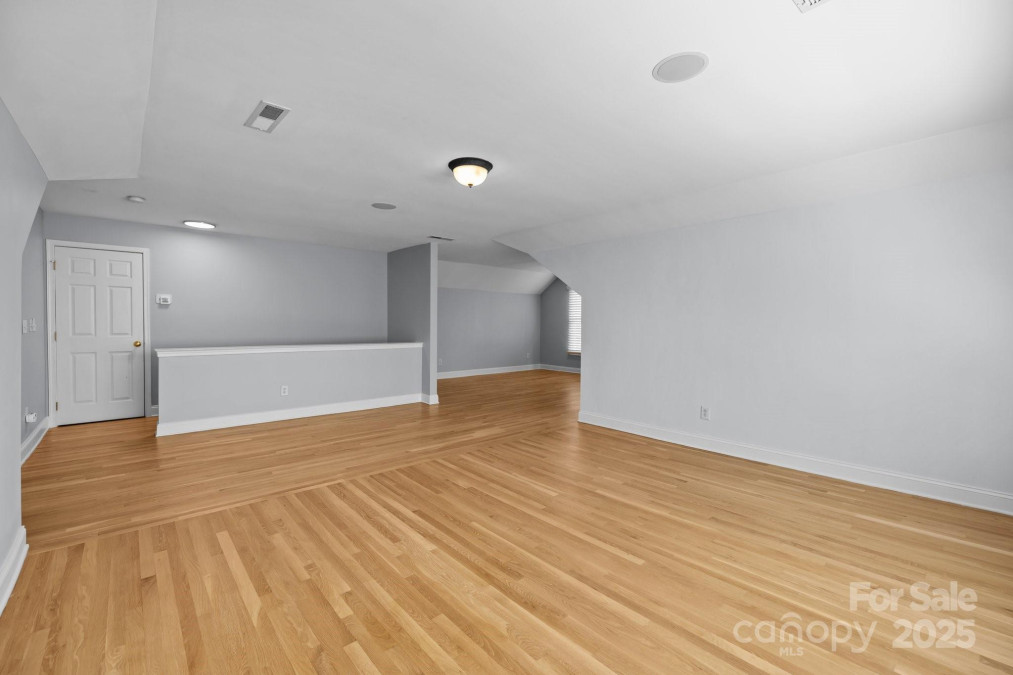 2025 Groves Edge Ln Waxhaw, NC 28173