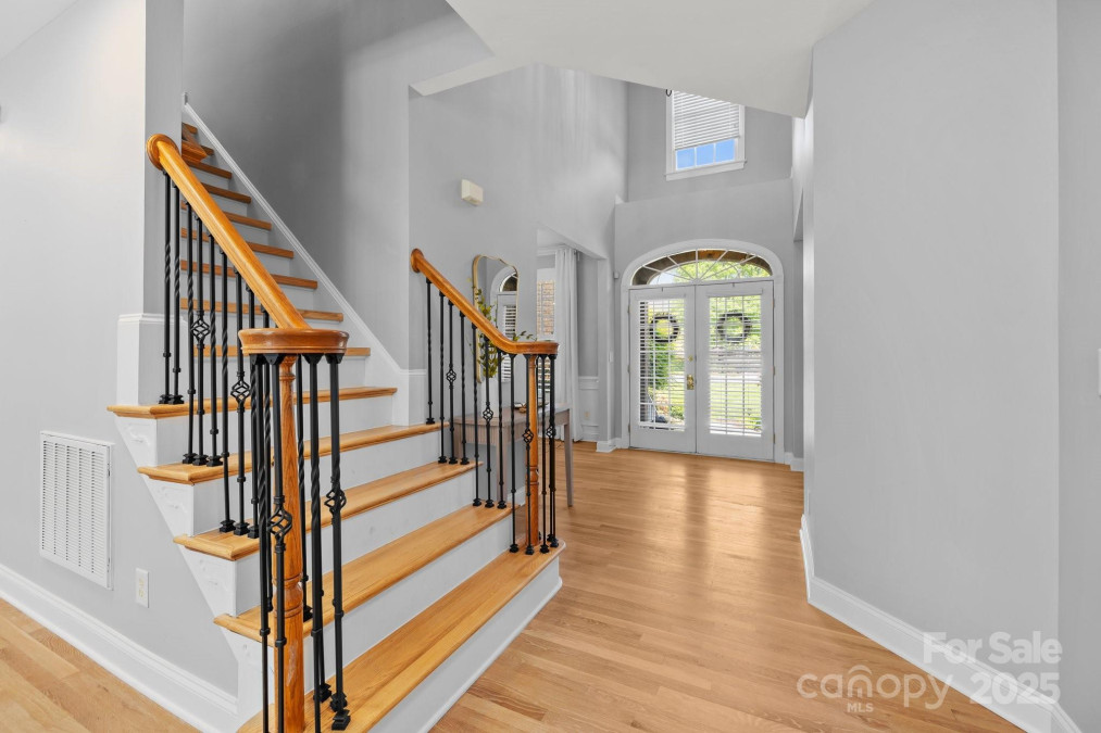 2025 Groves Edge Ln Waxhaw, NC 28173