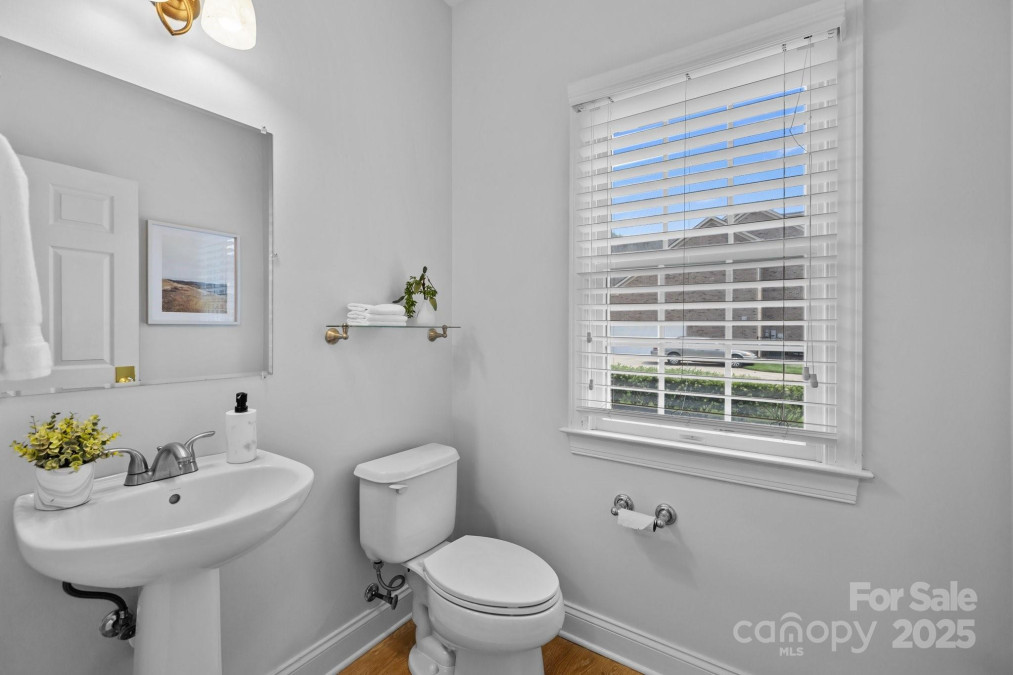 2025 Groves Edge Ln Waxhaw, NC 28173