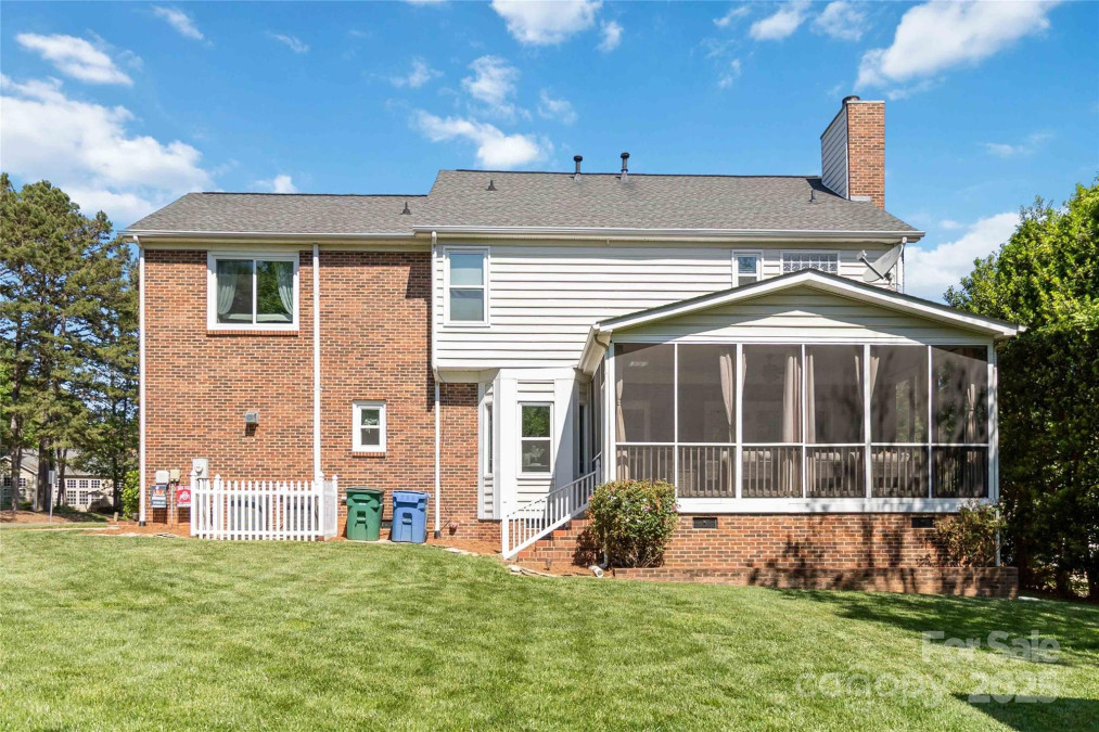 7700 Ninth Fairway Ln Mint Hill, NC 28227