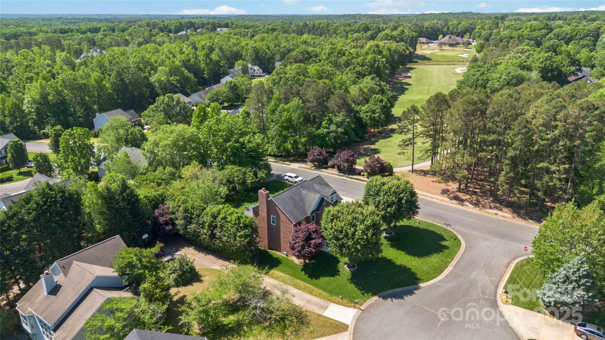 7700 Ninth Fairway Ln Mint Hill, NC 28227