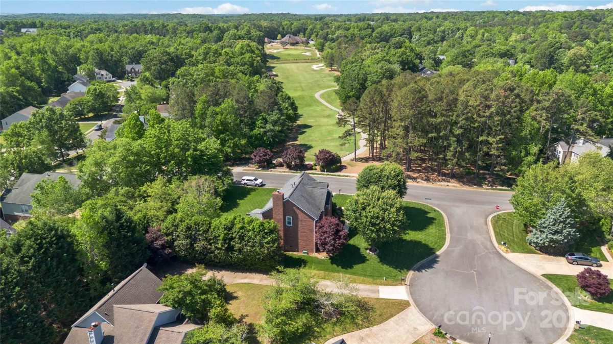 7700 Ninth Fairway Ln Mint Hill, NC 28227