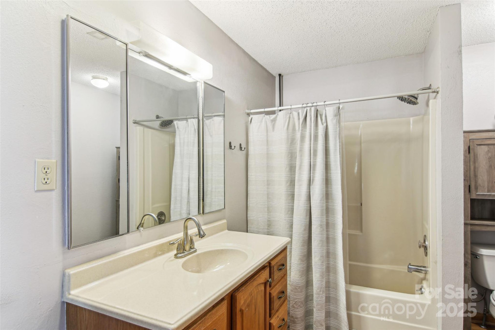 333 Fisher Rd Brevard, NC 28712