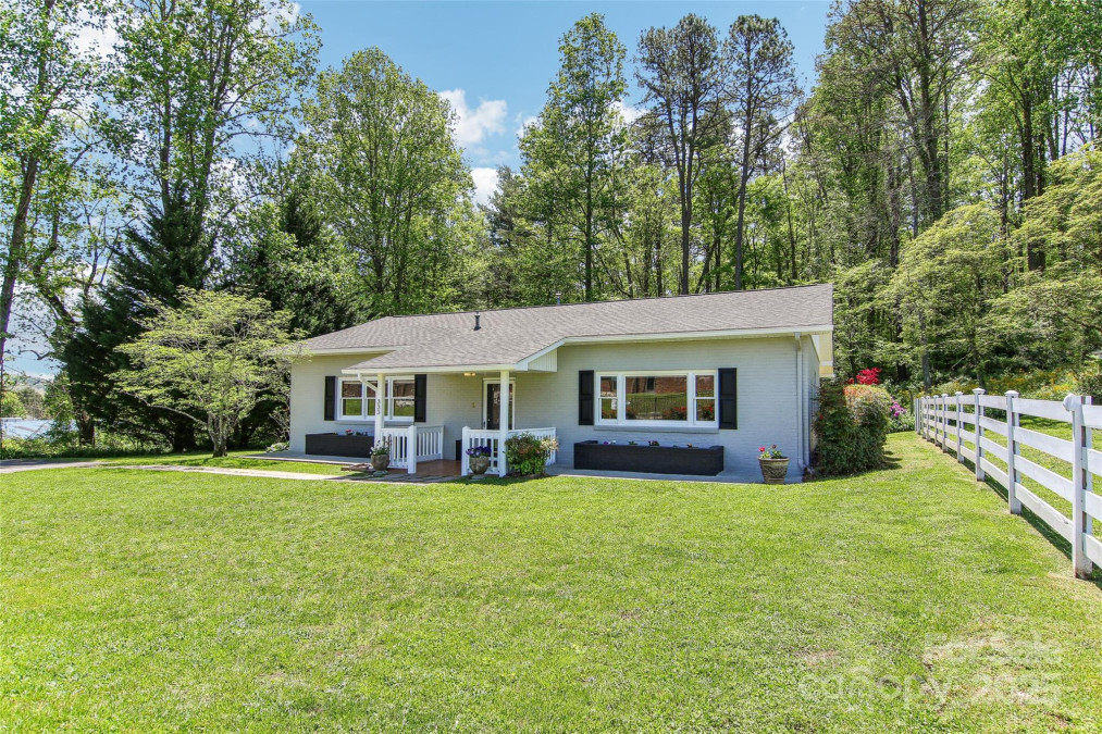 333 Fisher Rd Brevard, NC 28712