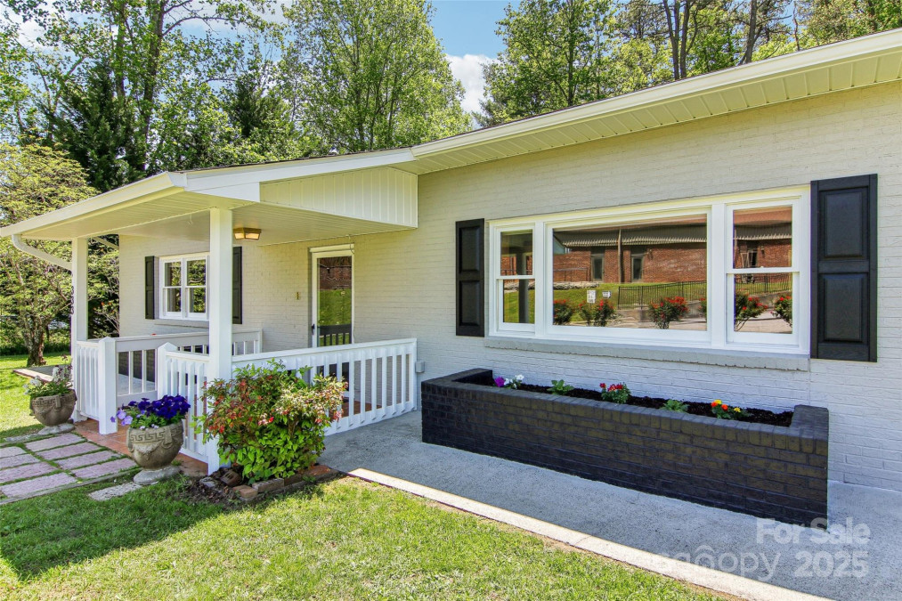 333 Fisher Rd Brevard, NC 28712