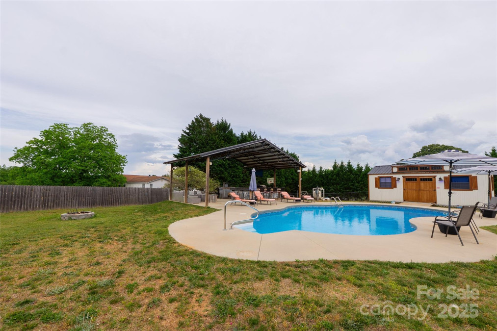 7740 Freeze Rd Kannapolis, NC 28081
