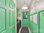10024 Whitethorn Dr Charlotte, NC 28277