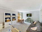 10024 Whitethorn Dr Charlotte, NC 28277