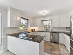 10024 Whitethorn Dr Charlotte, NC 28277
