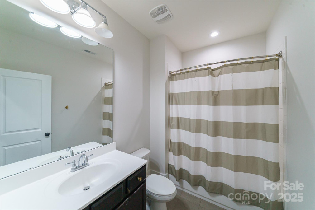 1909 Summey Ave Charlotte, NC 28205