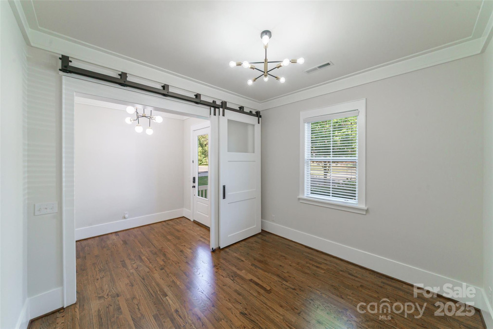 1909 Summey Ave Charlotte, NC 28205