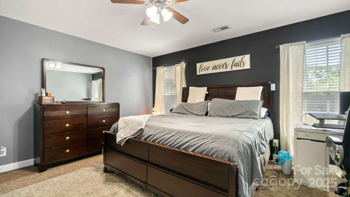 5057 Sedgefield Dr Lancaster, SC 29720