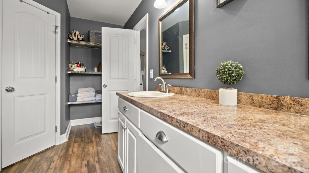 5057 Sedgefield Dr Lancaster, SC 29720