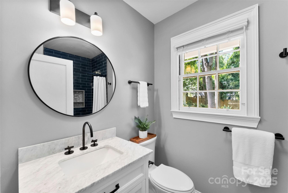 2008 Highland St Charlotte, NC 28208