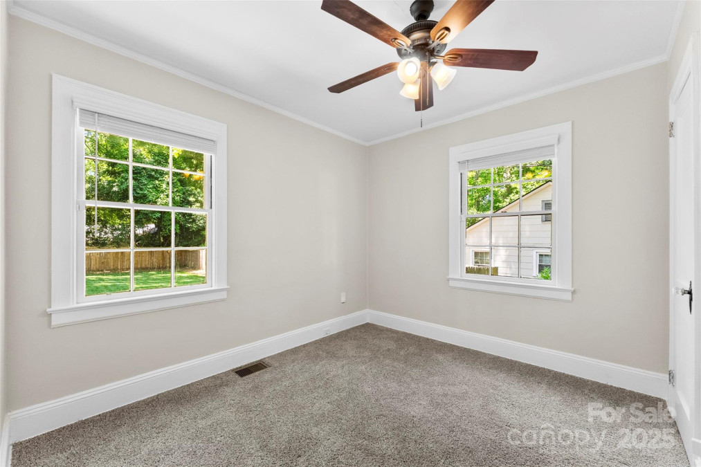 2008 Highland St Charlotte, NC 28208