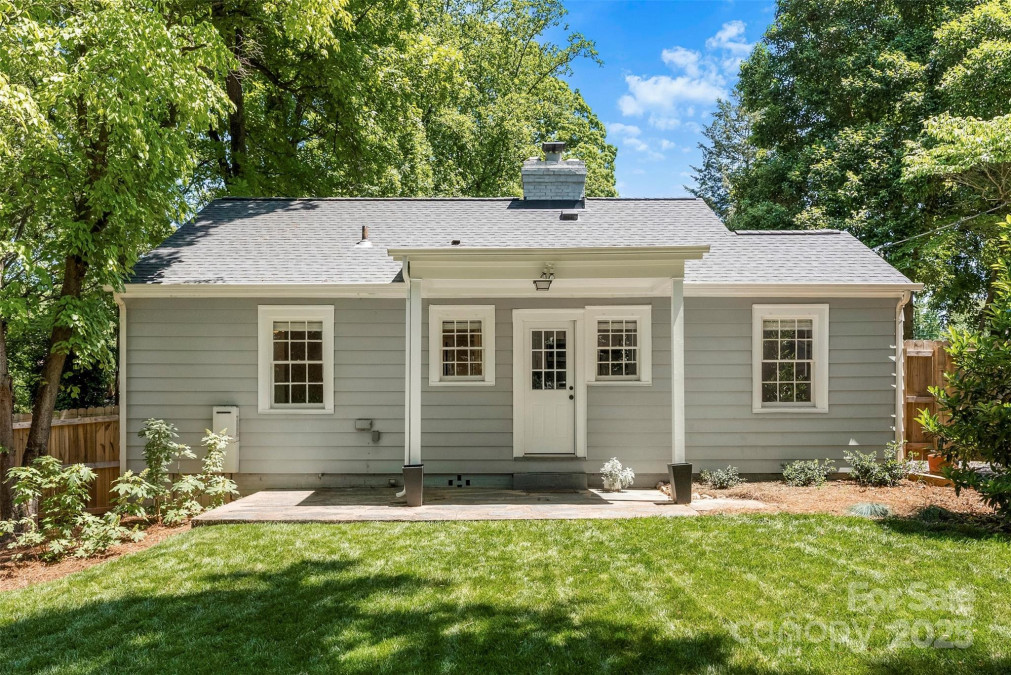 2008 Highland St Charlotte, NC 28208
