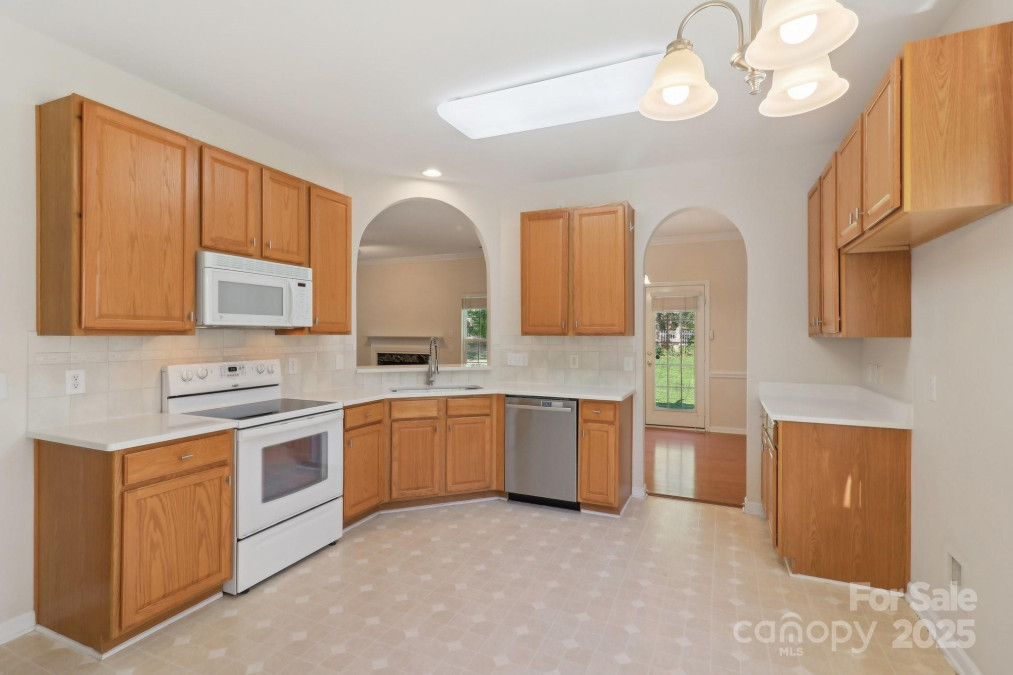 6724 Long Nook Ln Indian Trail, NC 28079