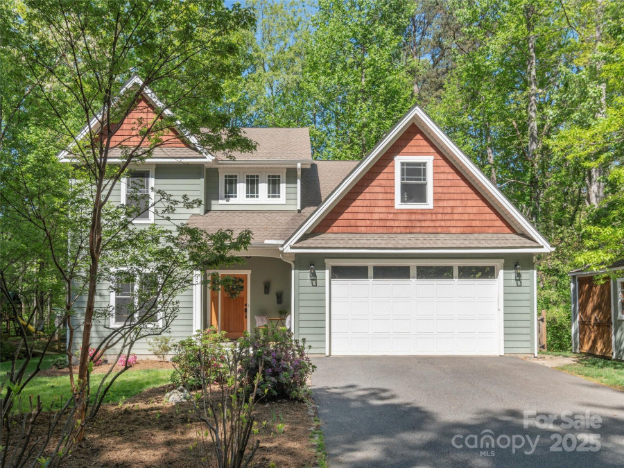 35 Mann Dr Asheville, NC 28805