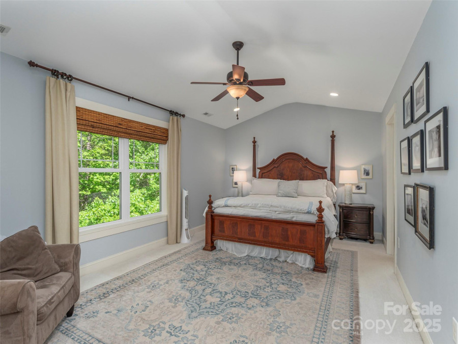35 Mann Dr Asheville, NC 28805