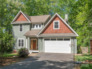 35 Mann Dr Asheville, NC 28805