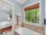 35 Mann Dr Asheville, NC 28805