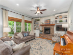 35 Mann Dr Asheville, NC 28805