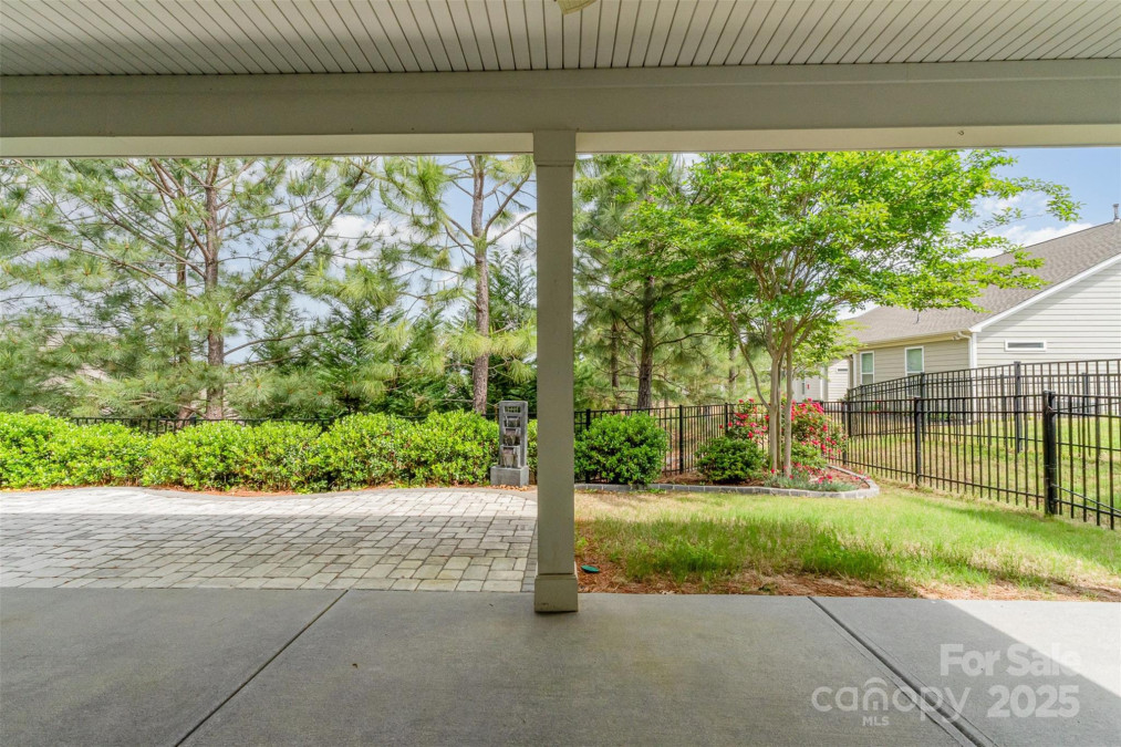 8210 Festival Way Charlotte, NC 28215