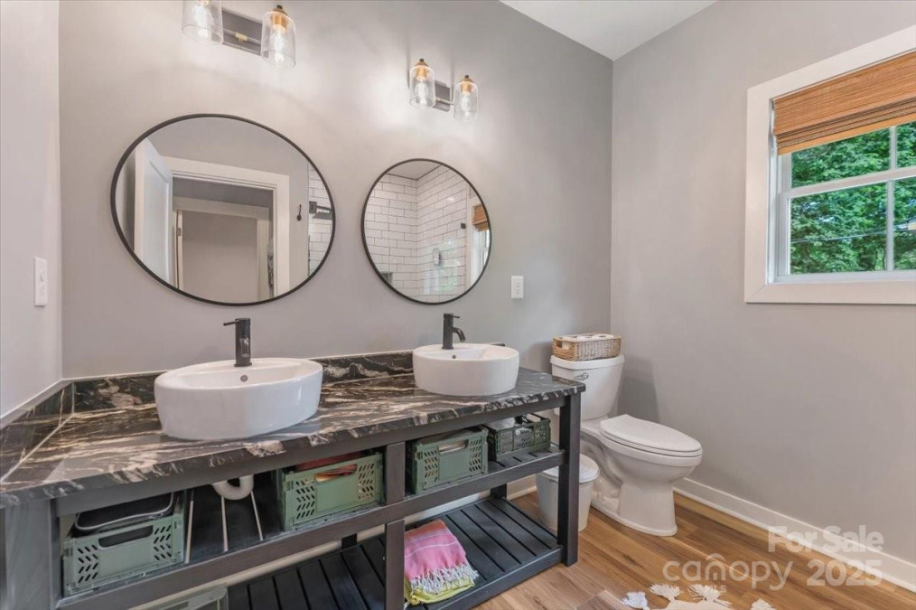 1816 Lisbon Ln Charlotte, NC 28269