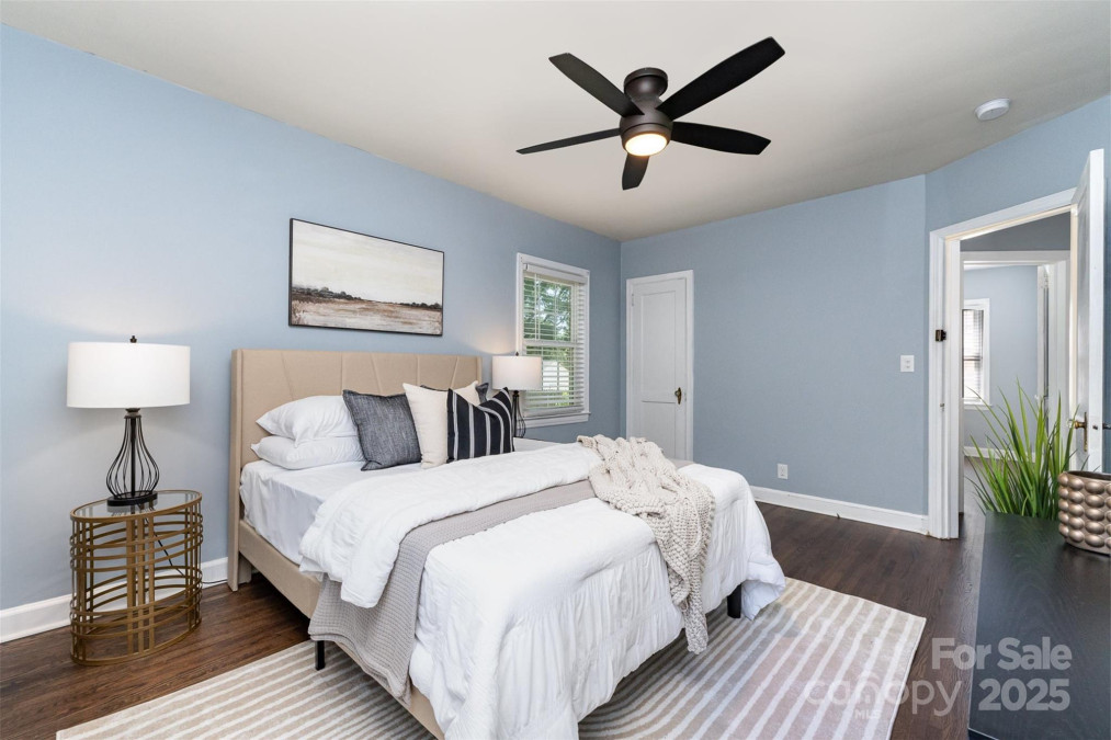 3612 The Pz Charlotte, NC 28205