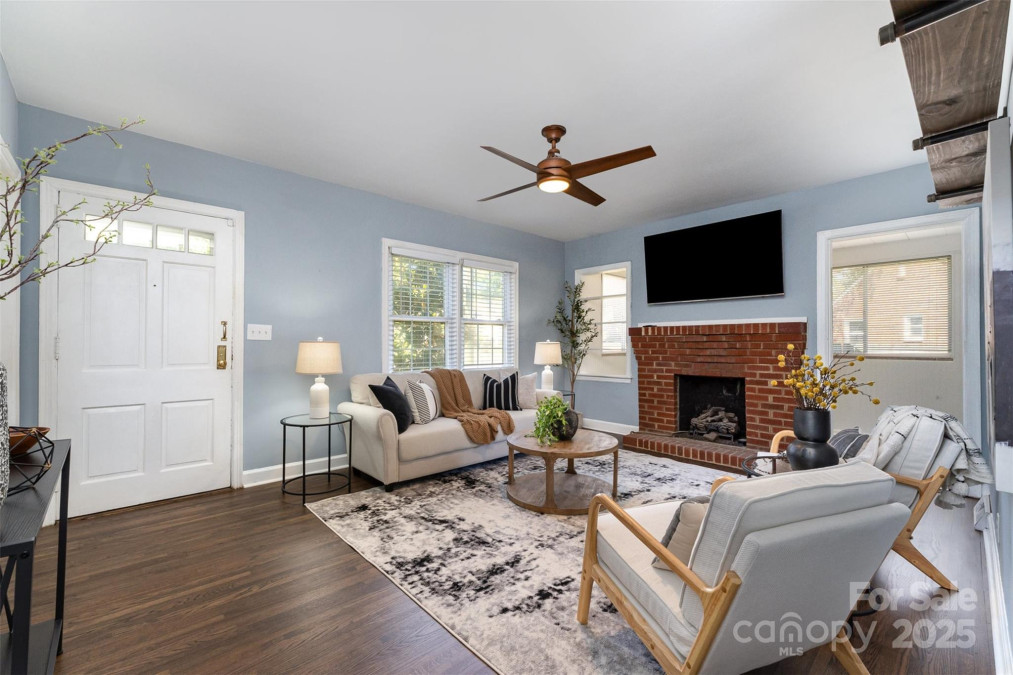 3612 The Pz Charlotte, NC 28205