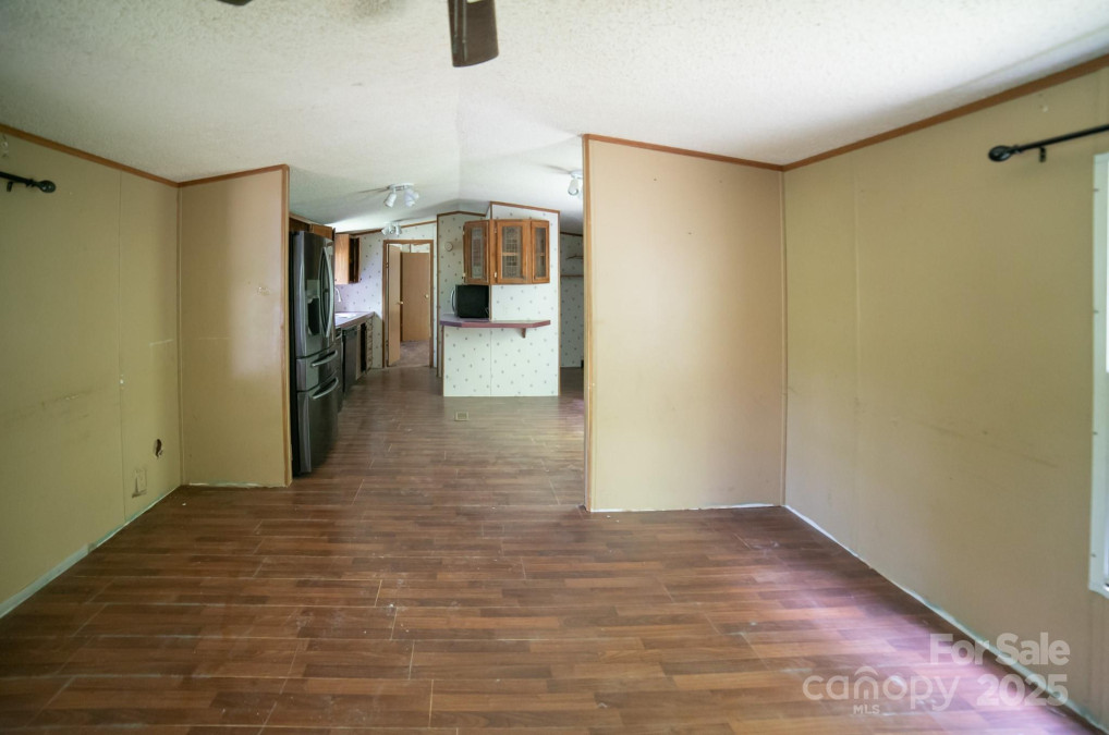 1926 Zacks Fork Rd Lenoir, NC 28645