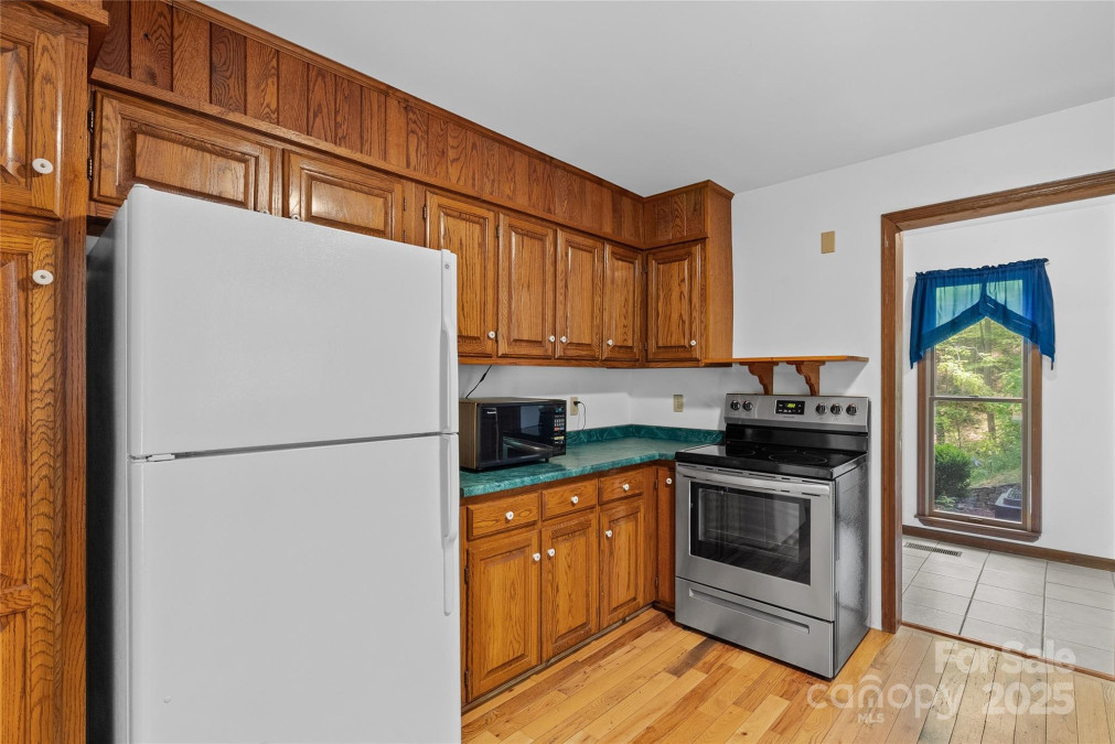 315 Morgan Branch Rd Leicester, NC 28748