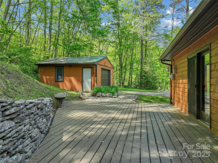 315 Morgan Branch Rd Leicester, NC 28748