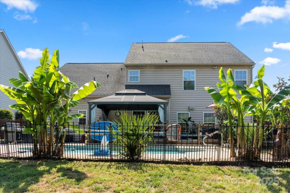 1403 Rosemont Dr Fort Mill, SC 29707