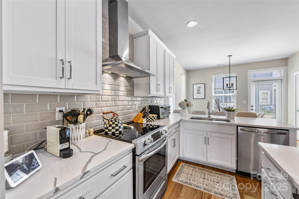 2123 Bryant Park Dr Charlotte, NC 28208