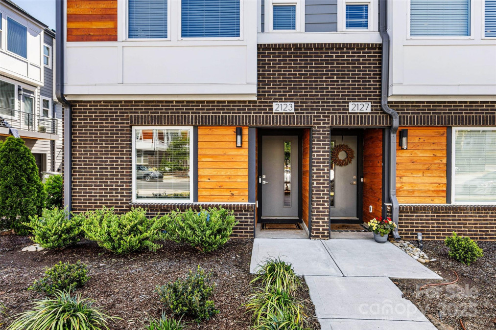 2123 Bryant Park Dr Charlotte, NC 28208