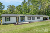 9 Ruby Dr Hendersonville, NC 28792