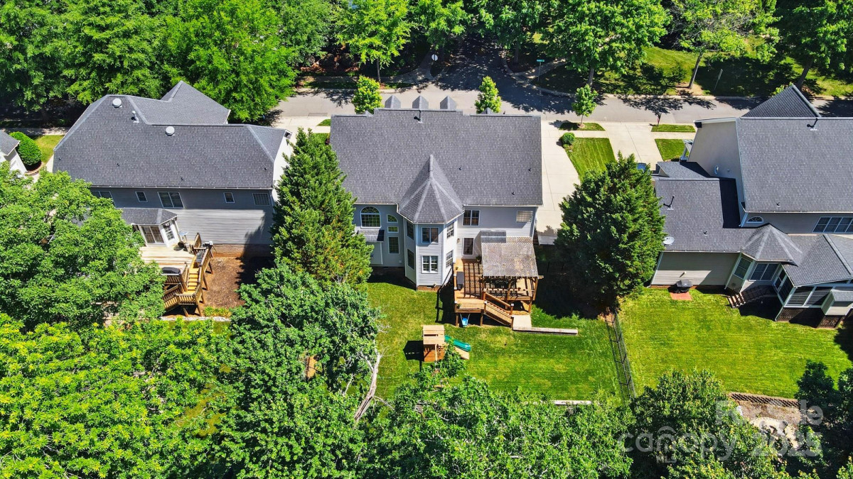 7722 Garnkirk Dr Huntersville, NC 28078