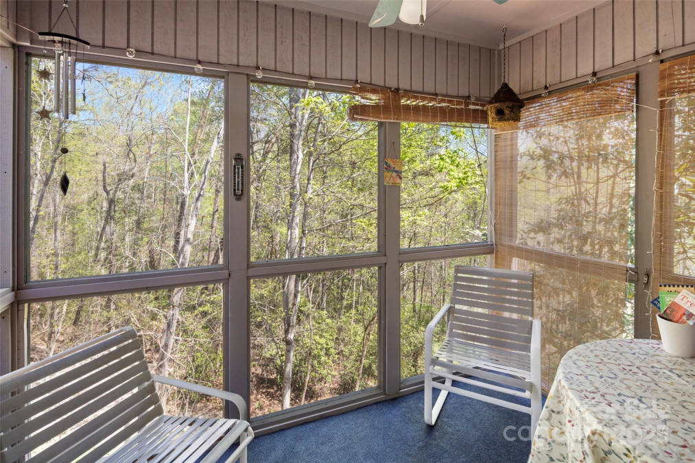 119 Rome Ct Lake Lure, NC 28746