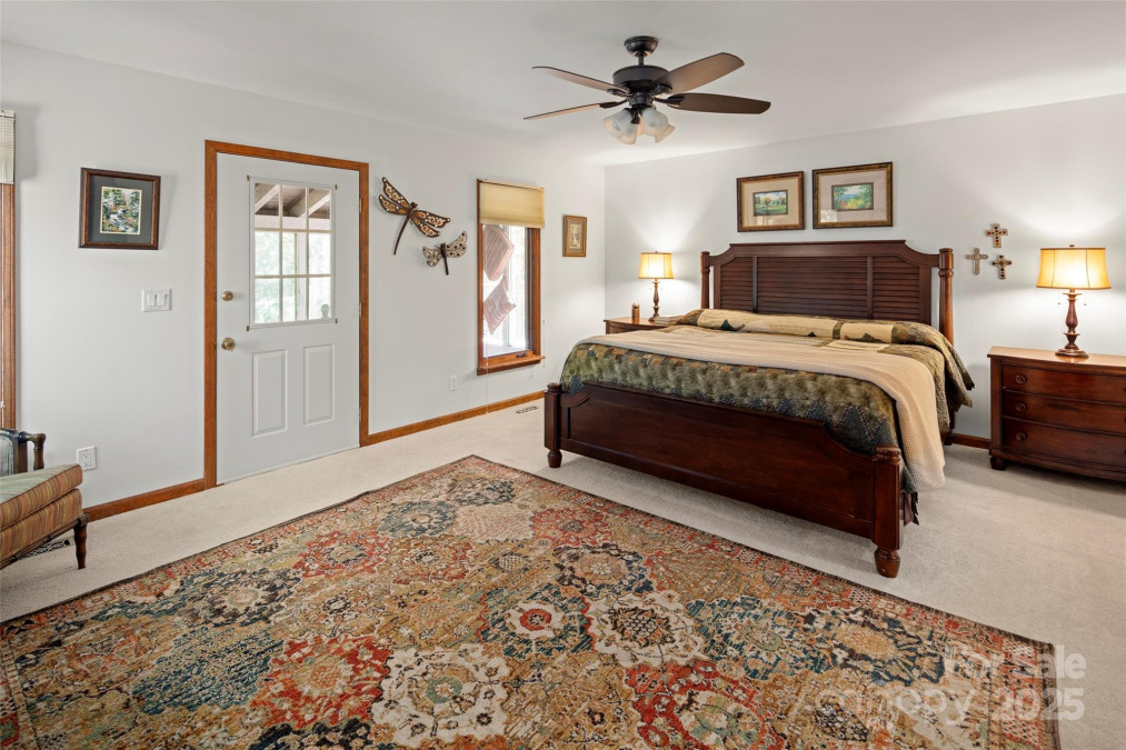119 Rome Ct Lake Lure, NC 28746