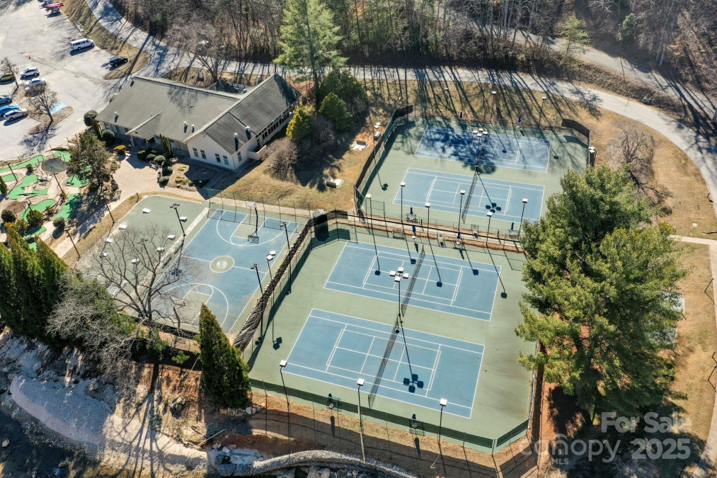 119 Rome Ct Lake Lure, NC 28746