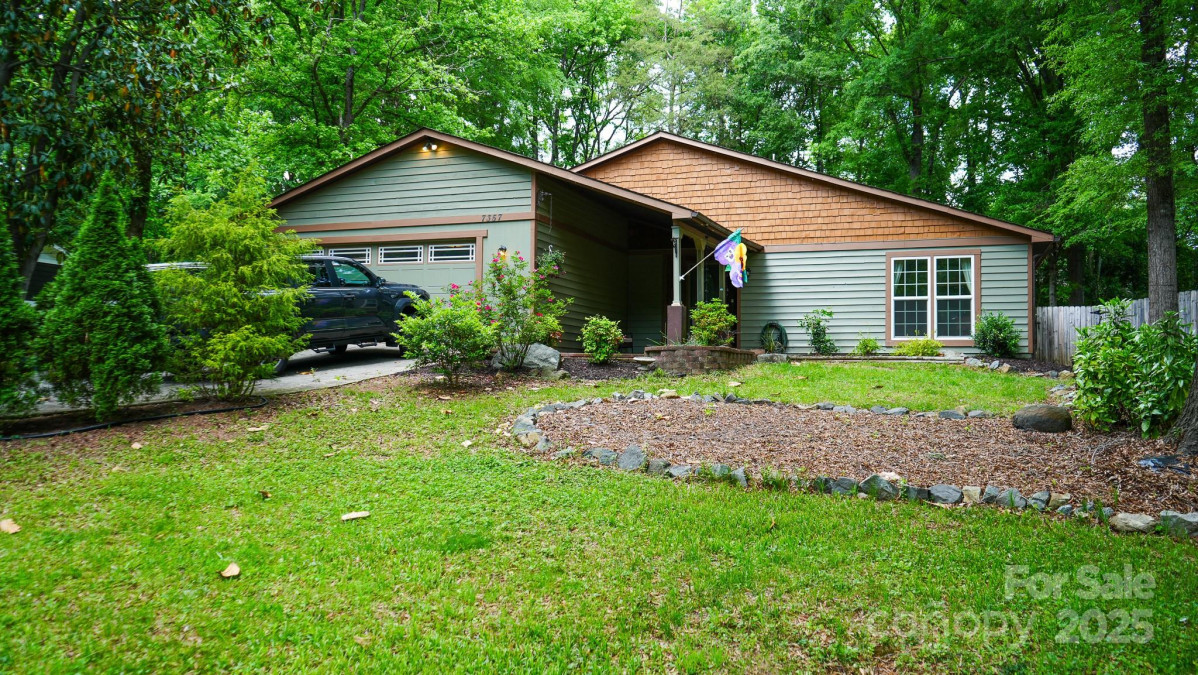 7357 Elwood Dr Charlotte, NC 28227