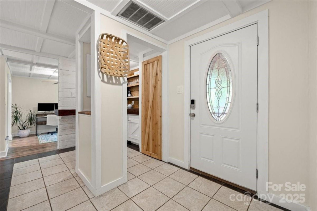 7357 Elwood Dr Charlotte, NC 28227