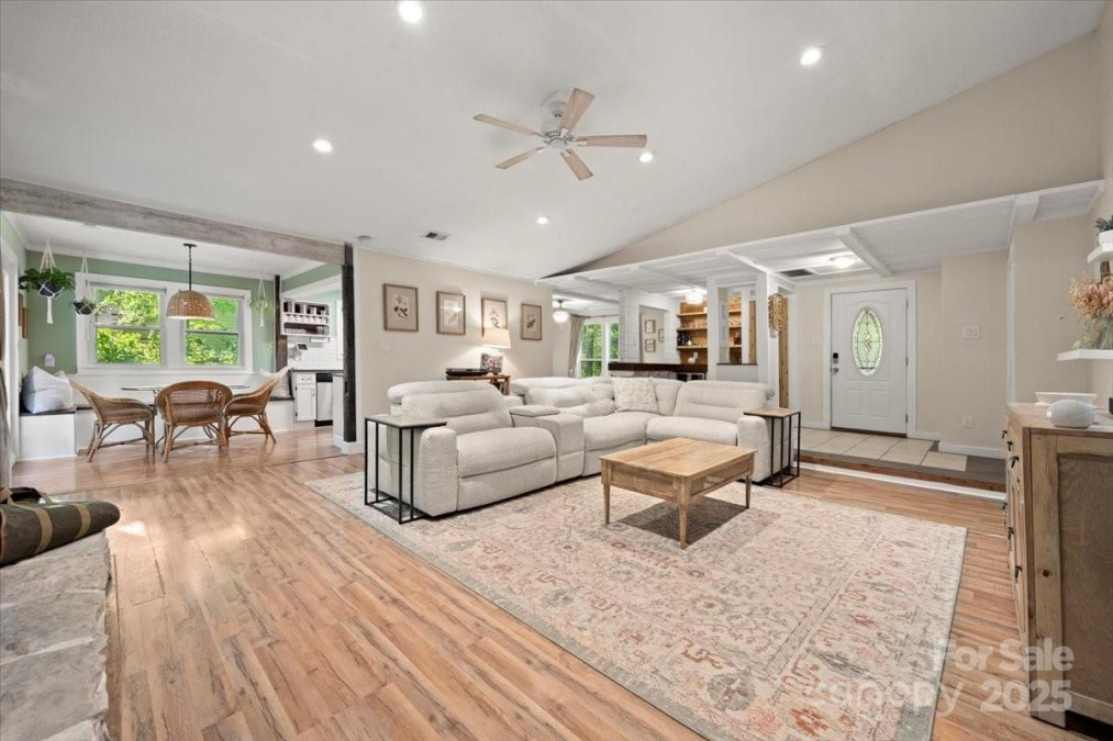 7357 Elwood Dr Charlotte, NC 28227