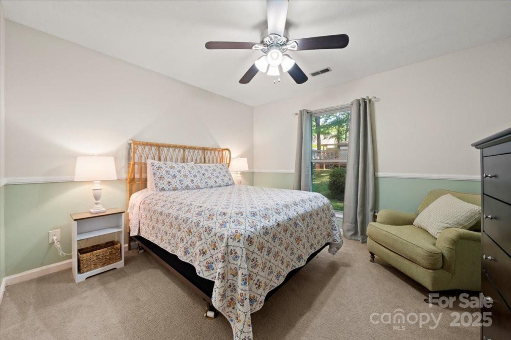 7357 Elwood Dr Charlotte, NC 28227