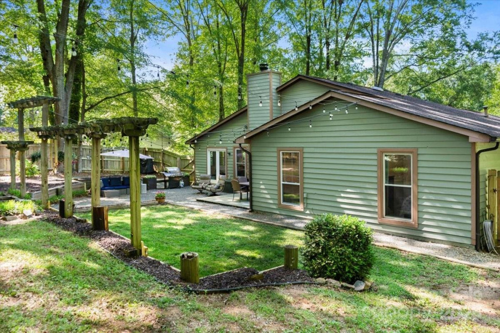 7357 Elwood Dr Charlotte, NC 28227