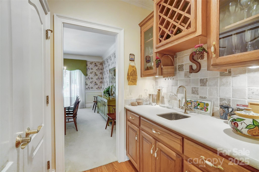 3508 Mountain Cove Dr Charlotte, NC 28216