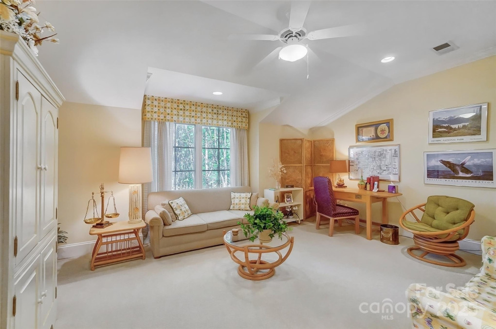 3508 Mountain Cove Dr Charlotte, NC 28216